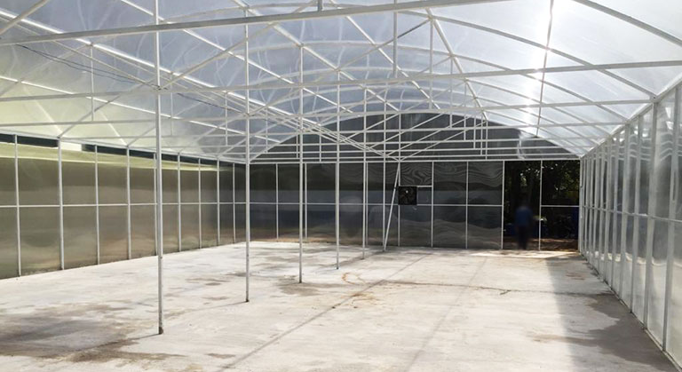 High Tech Temperature Control Greenhouse